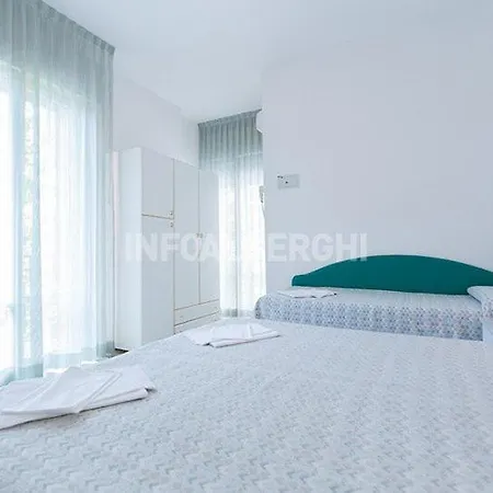 Отель Napoleon San Mauro Mare