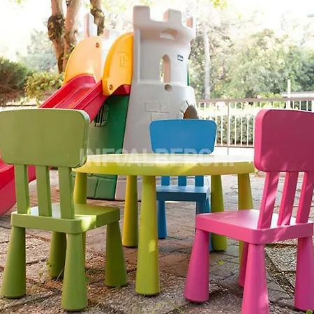 Отель Napoleon 3*