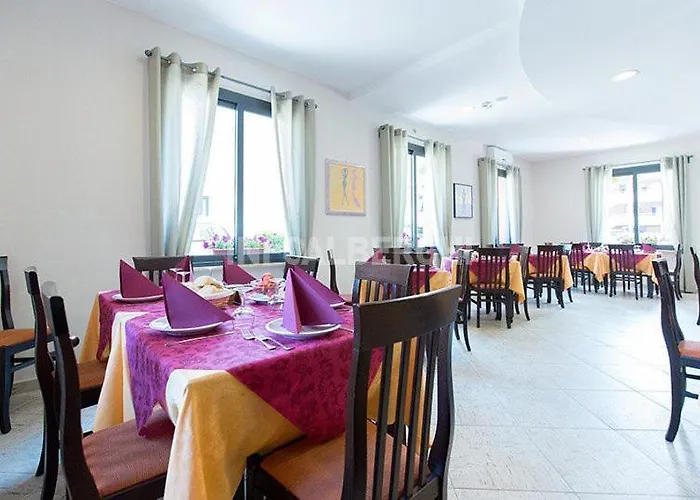 فندق Napoleon 3*